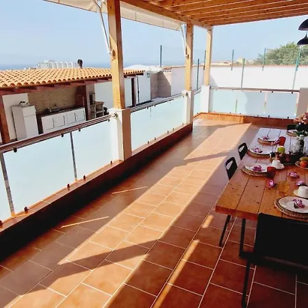 Bright 4 Bedroom Villa, Pool And Tennis Court * Плайя-Параисо